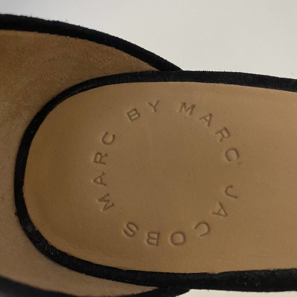 Marc Jacobs Sandal Open Toe Ankle Strap Slim Heel Black Purple Iridescen… - Picture 8 of 9